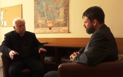 Prof. Romuald Szeremietiew w rozmowie z Jackiem Hogą